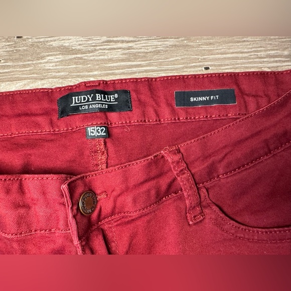 Judy Blue Skinny Fit Classic Slim Jeans Maroon Red Wine Size 15/32 - Picture 6 of 7
